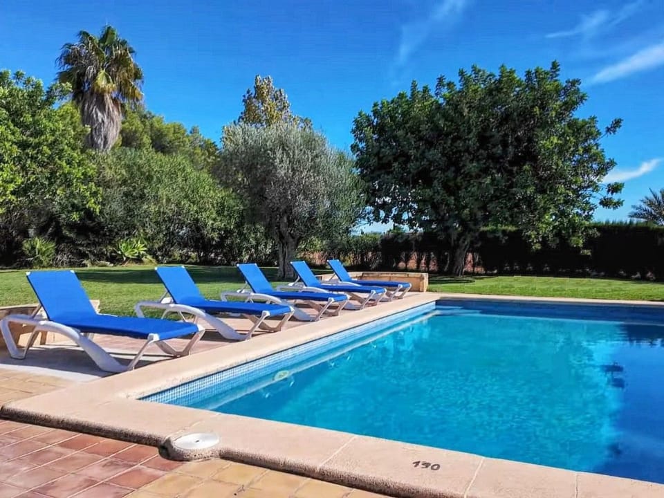 Bonita casa cerca del mar Vacation rental in Llevant
