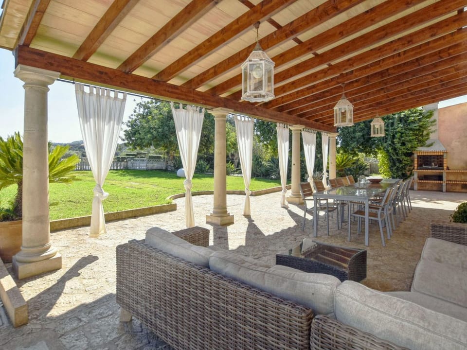 Haus in Costitx mit Pool für 12 Personen Vacation rental in Pla de Mallorca