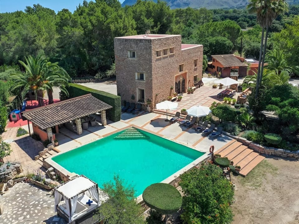 Ländliche Finca "Sa Torre" mit Jacuzzi Vacation rental in Raiguer