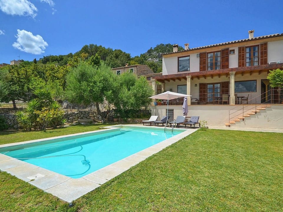Chalet "Sacoma" mit Garten, Grill und Terrasse Vacation rental in Pla de Mallorca