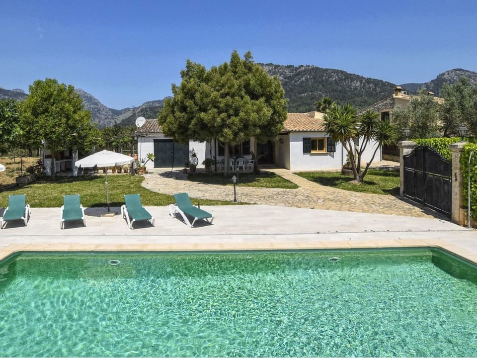 Gemütliches Ferienhaus in Selva mit Privatem Poo Vacation rental in Pla de Mallorca
