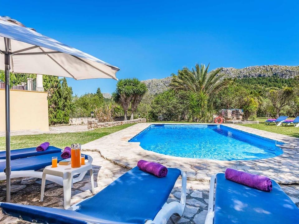 Finca Tomas, Cala Sant Vicenç Vacation rental in Serra de Tramuntana