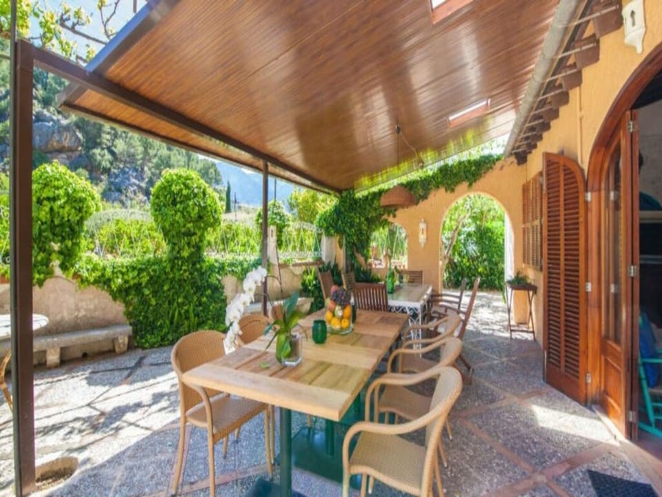 Ländliche Finca mit eigenem Schwimmbad Vacation rental in Raiguer