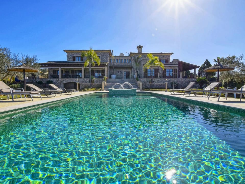 Canova Vacation rental in Pla de Mallorca