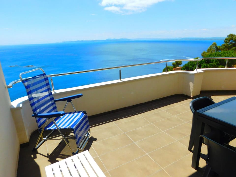 A-157 Joan Margarit Apartment in Roses