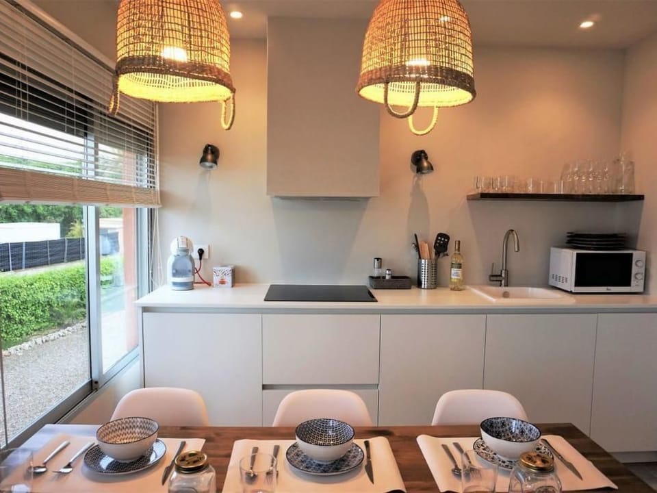 Apartment mit Meerblick, Terrasse und Schwimmbad Apartment in Spain