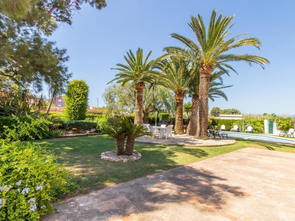 Haus mit privatem Pool, Garten und privatem Park Vacation rental in Marina Alta