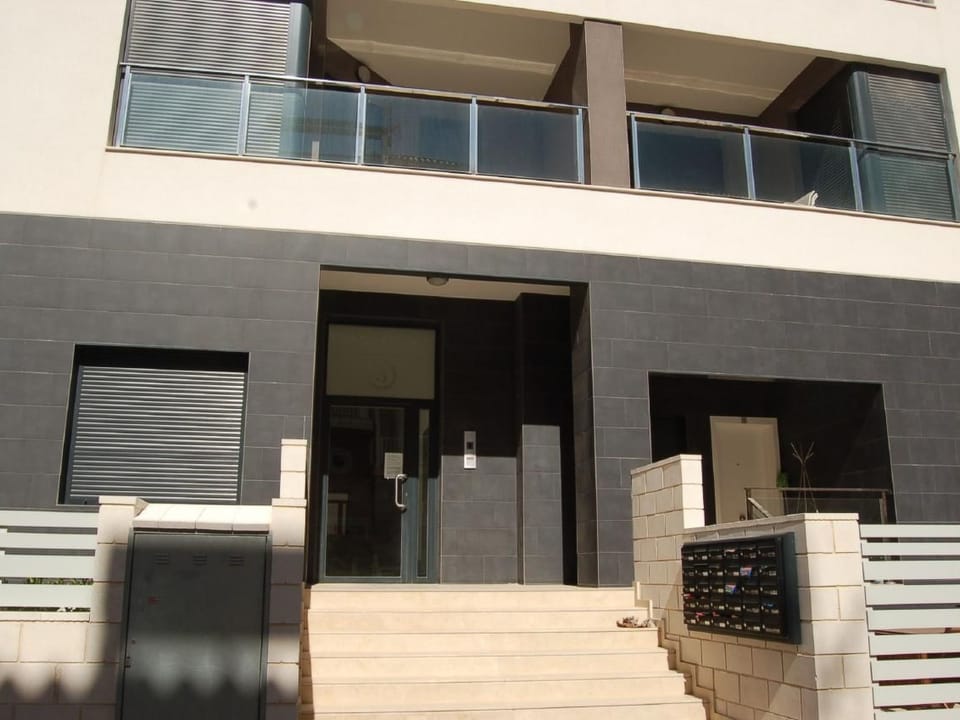 "Pinada Beach" mit Schwimmbad Apartment in Torre La Mata