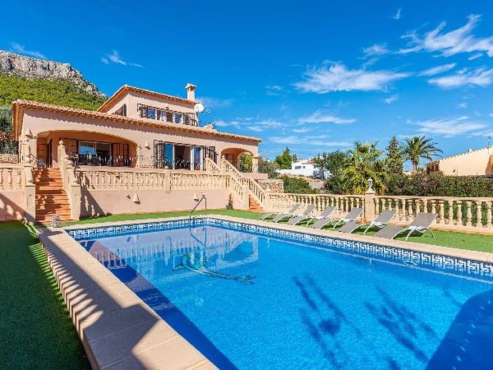 Villa Amanda - Plusholidays Vacation rental in Calp