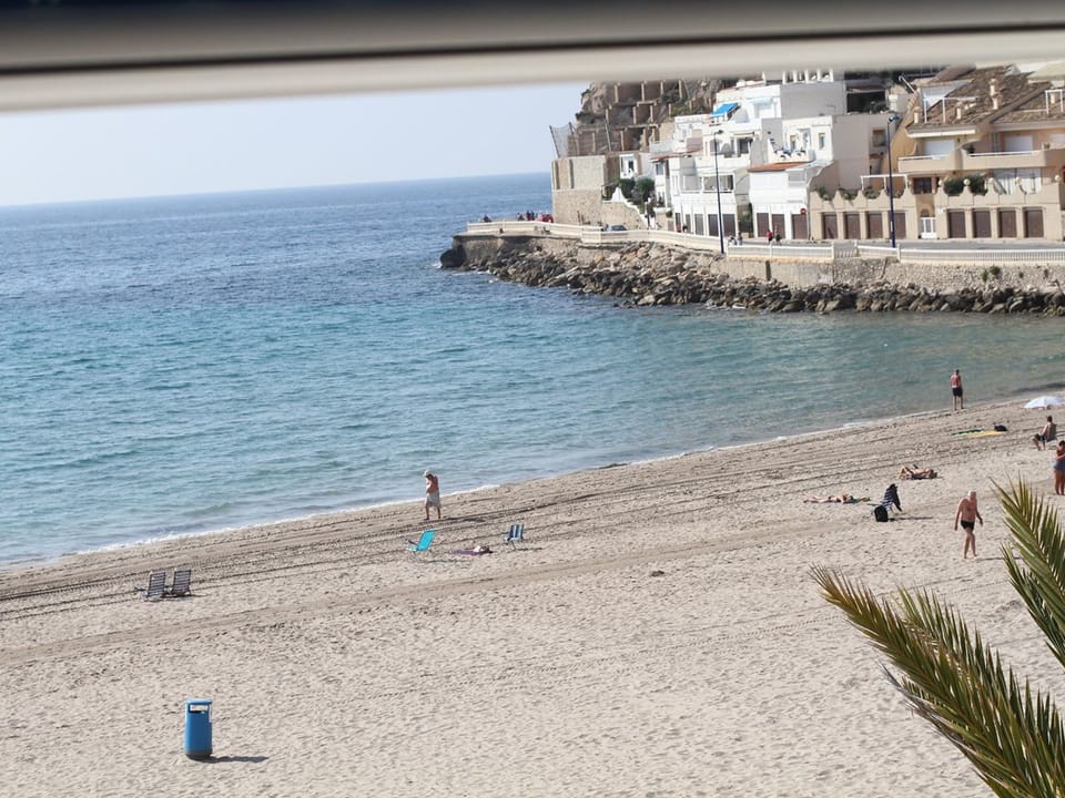 Wohnung in Cala mit Großem Balkon Apartment in Benidorm