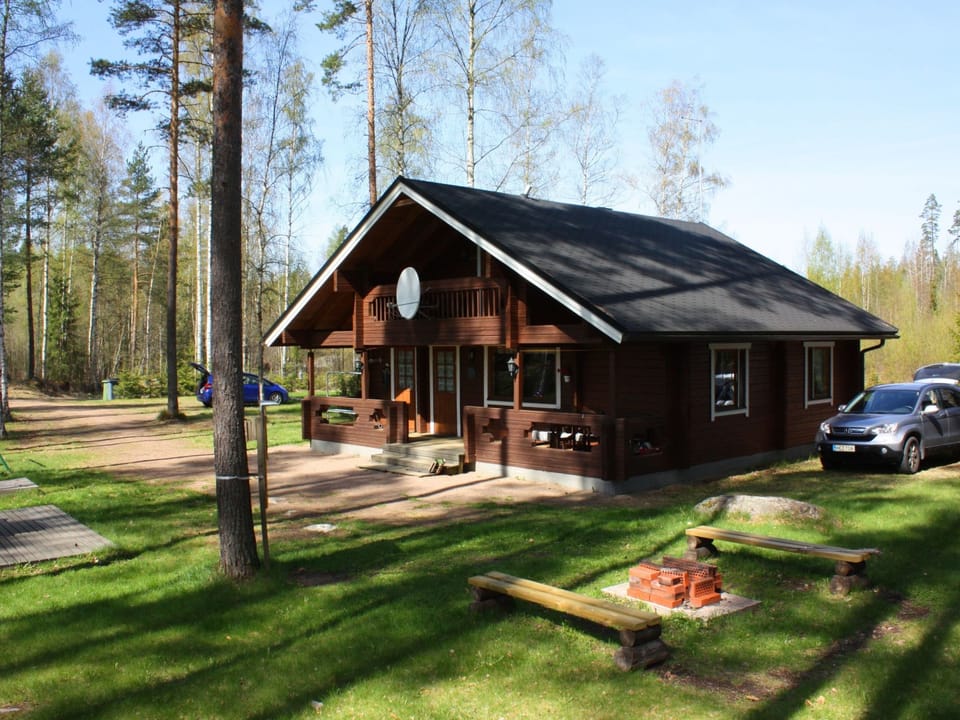 "Ruhmaslehto" mit Blick auf das Wasser Vacation rental in Finland