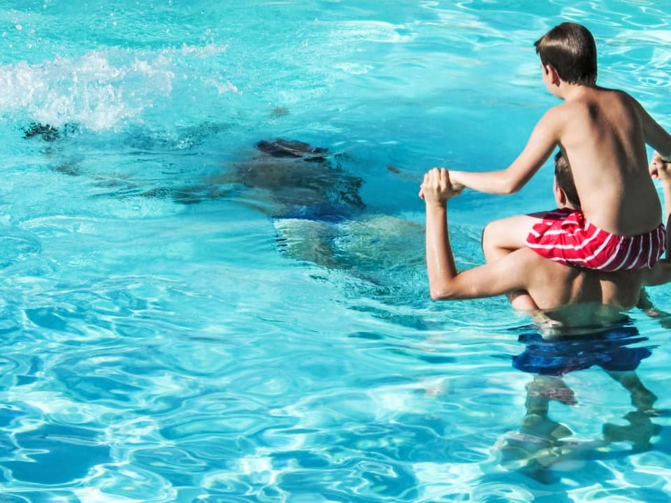 Pool Indoor
