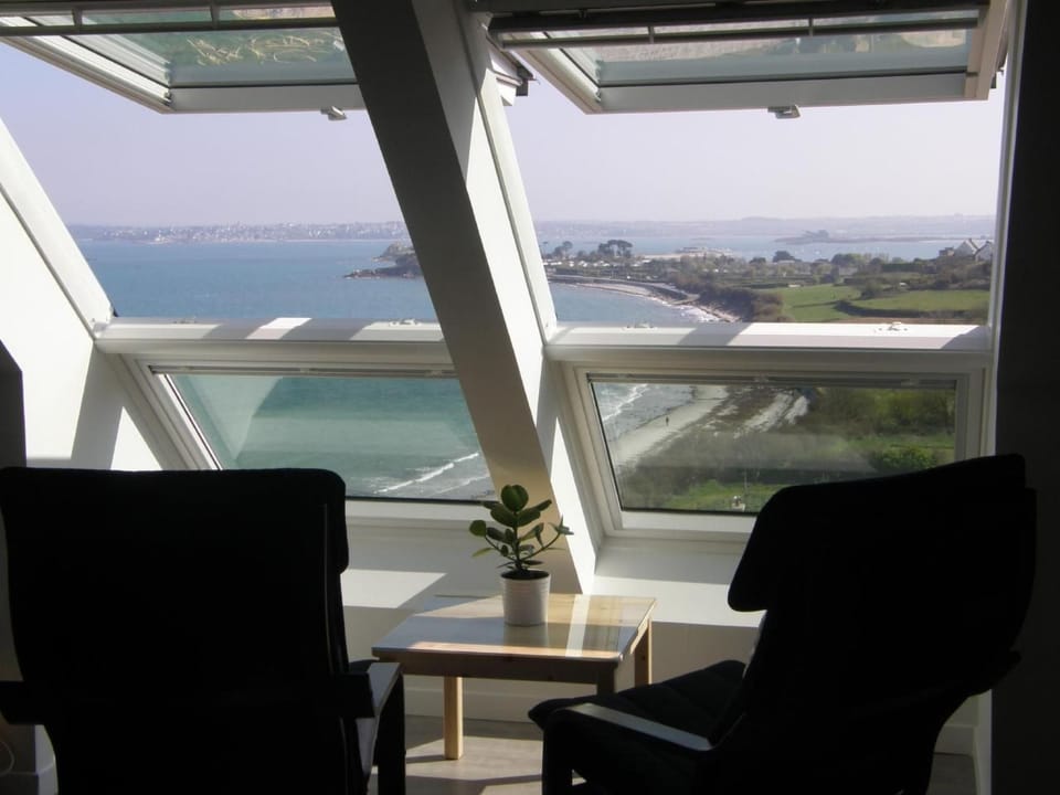 "Tromeal Lasalle" blick auf das Meer. Mit 4 Sternen klassifiziert Apartment in Finistere