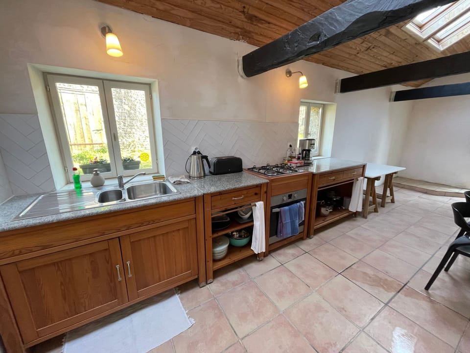 Haus mit großem Komfort, 20 Min. von den Stränden entfernt Vacation rental in Finistere