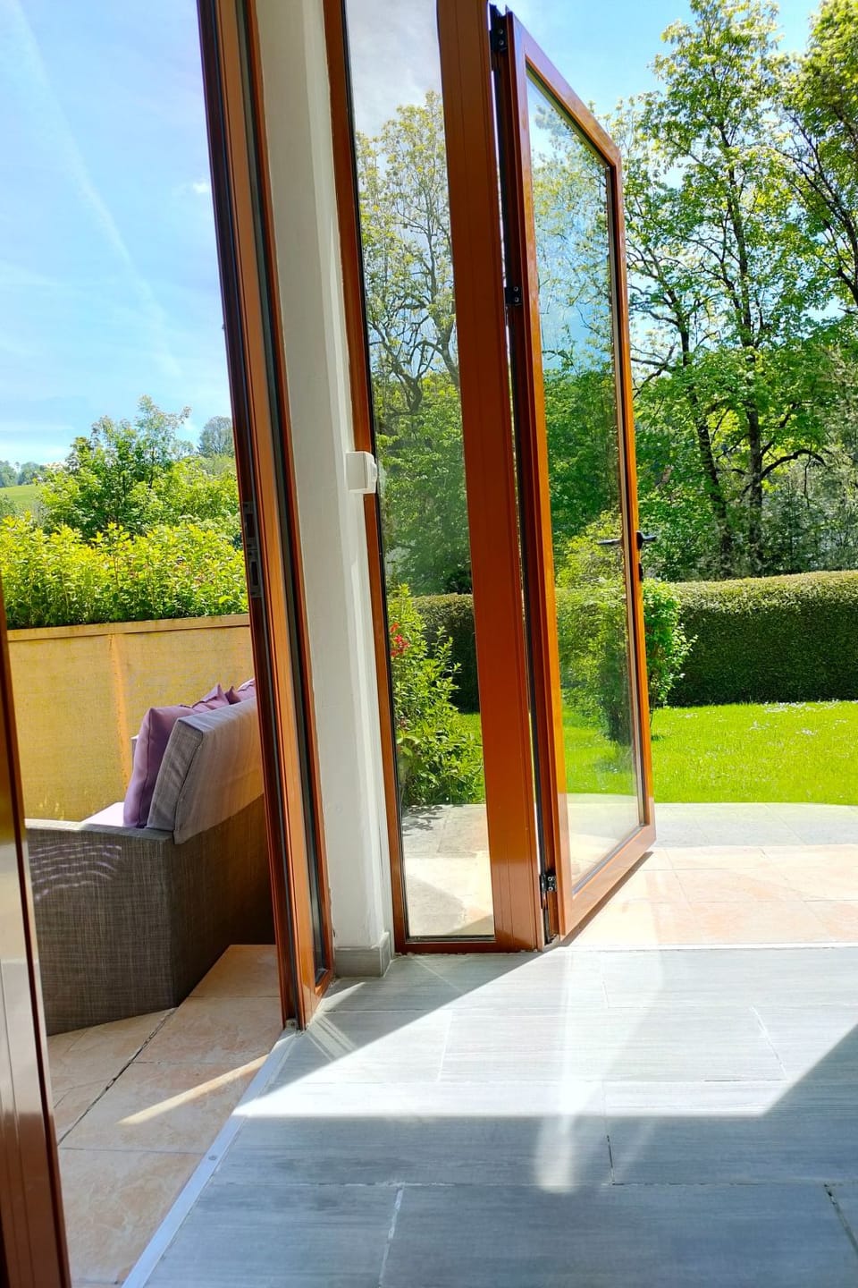 Gite Iris Montagnes du Jura mit Spa Sauna Fluss Apartment in Canton of Vaud