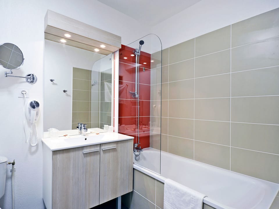 Bathroom / Wellness