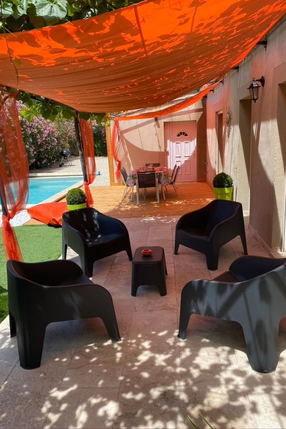 Villa Chemin du Lirac in Tavel Vacation rental in Rochefort-du-Gard