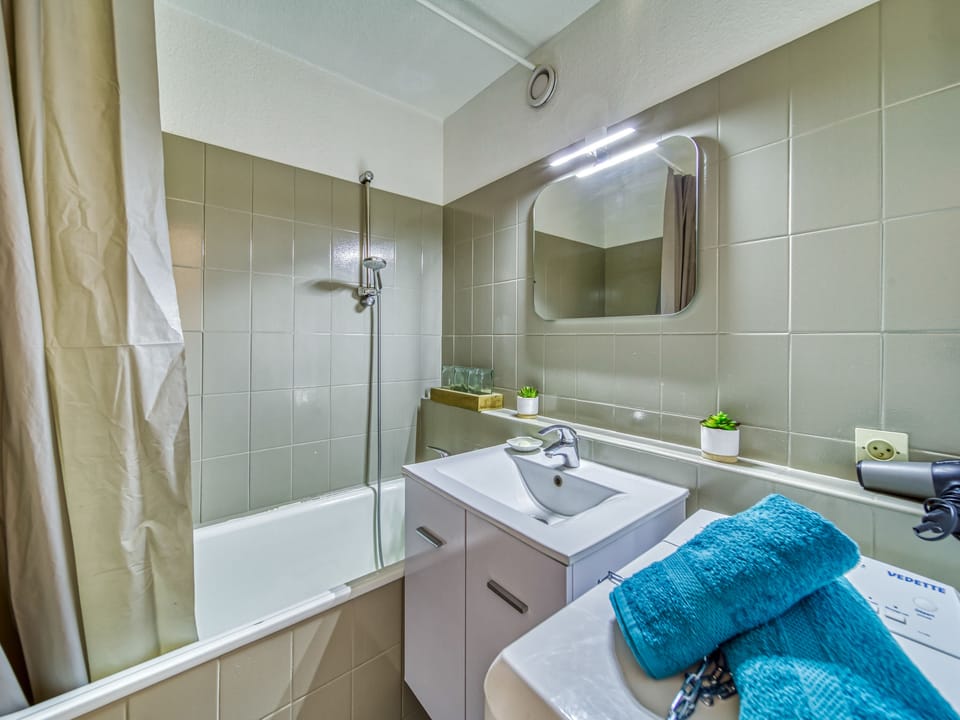 Bathroom / Wellness
