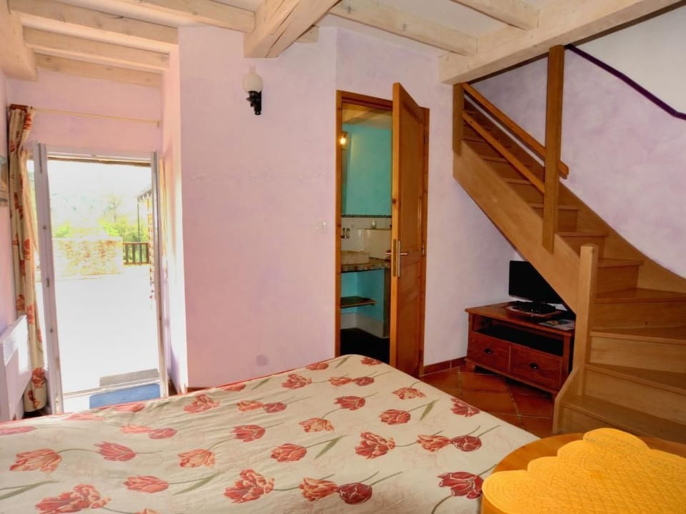 Wohnung in charmantem Haus auf Domäne Apartment in French Riviera