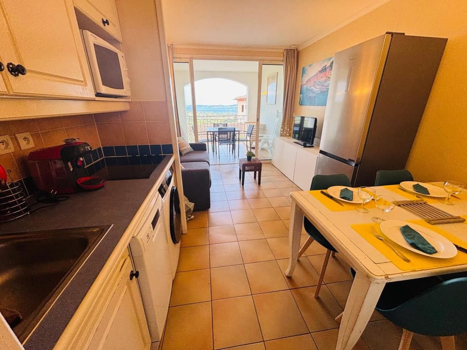 Urlaub in Grimaud 4 Personen Meerblick Klimatisiert Apartment in Grimaud