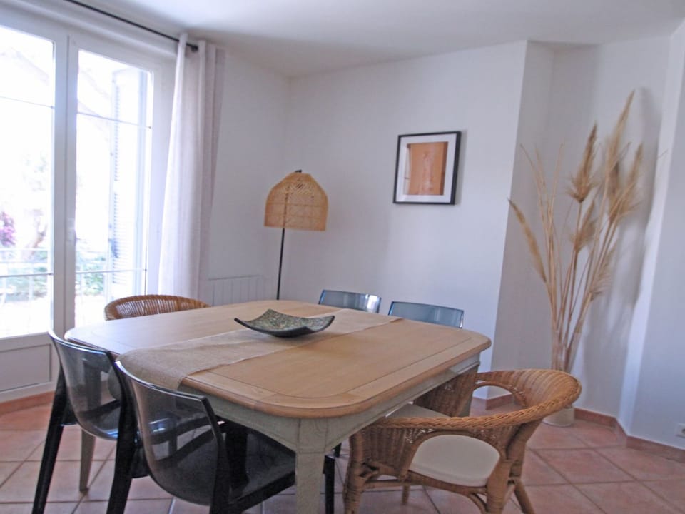 Appt T4 6 Pers - Climatisation - Wifi Apartment in Sainte-Maxime