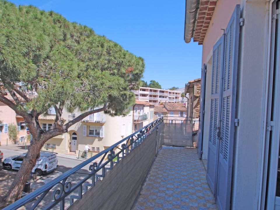 Appt T4 6 Pers - Climatisation - Wifi Apartment in Sainte-Maxime