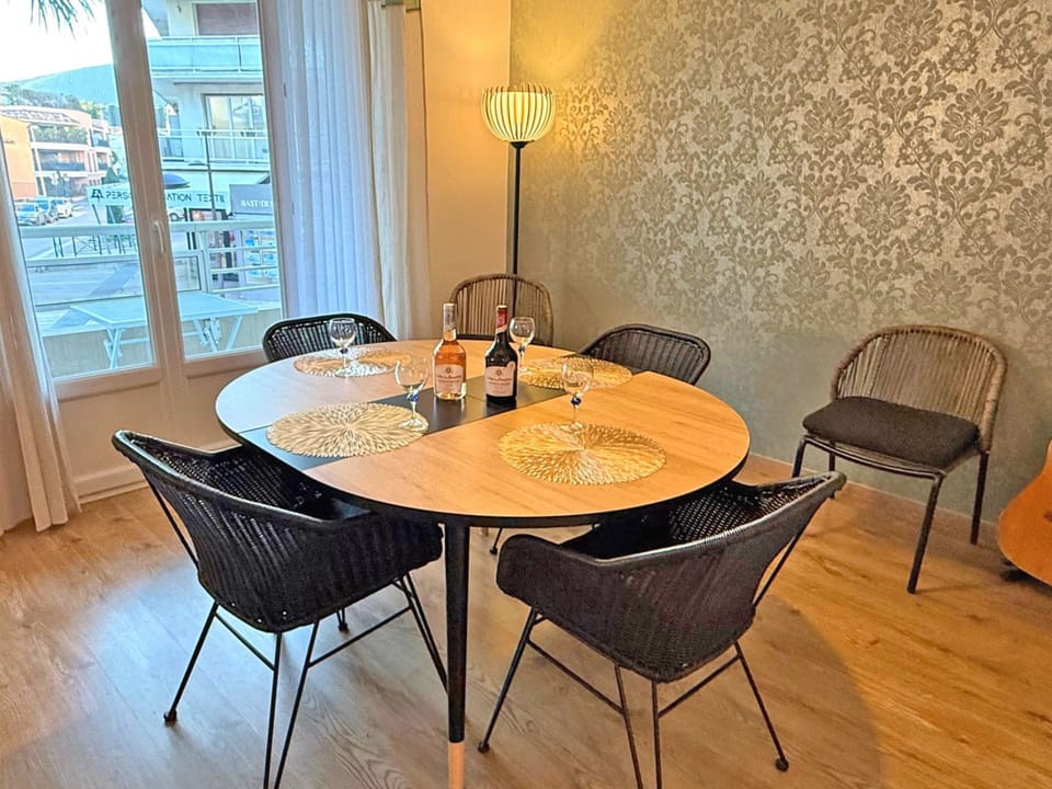 Wohnung T3 - 5 pers - Klimaanlage - Zentrum Apartment in Sainte-Maxime