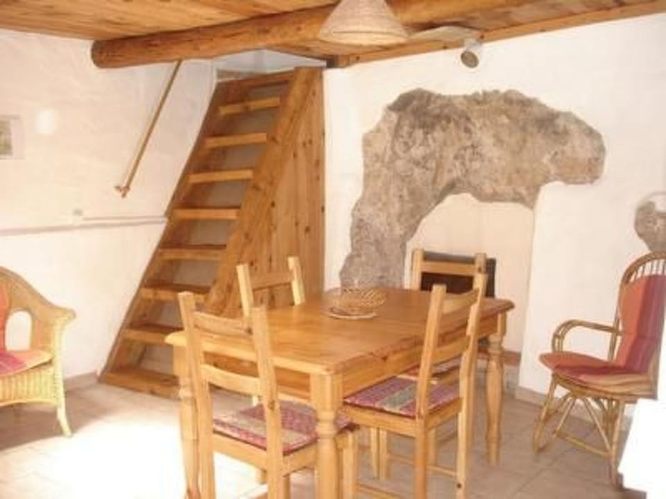 in Sillans-La-Cascade mit Garten Vacation rental in French Riviera