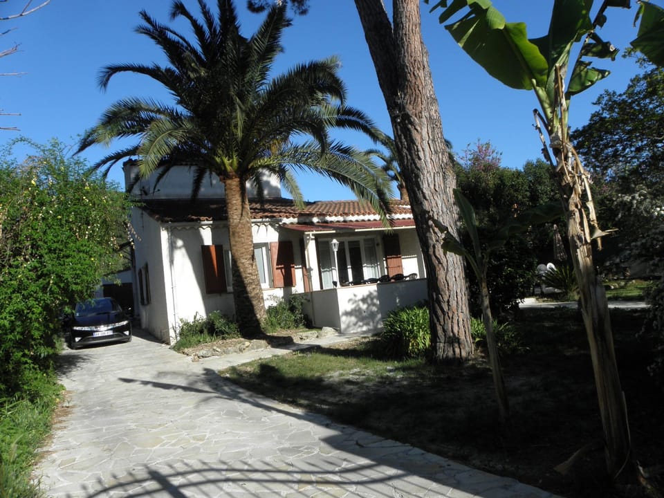 mit Terrasse Vacation rental in Mougins