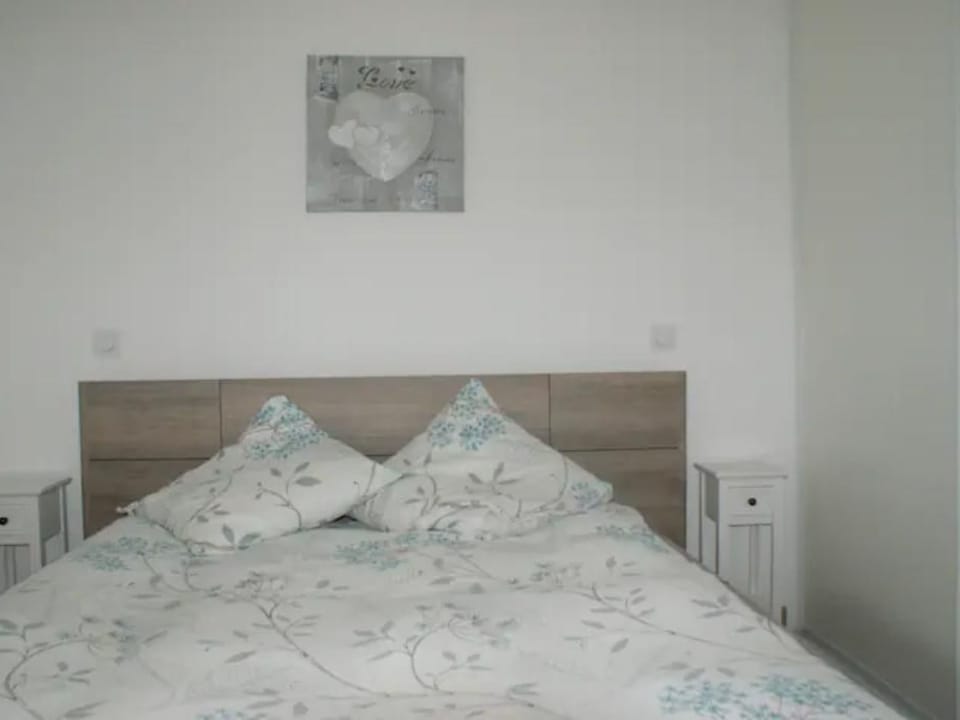 Wohnung (T3) **** Ghisonaccia Corse mit Pool Apartment in Ghisonaccia