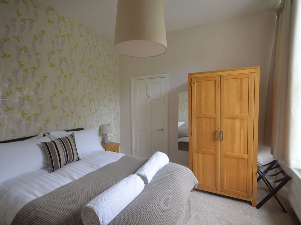 Modern eingerichtete Ferienwohnung in der unteren Etage Apartment in Torquay