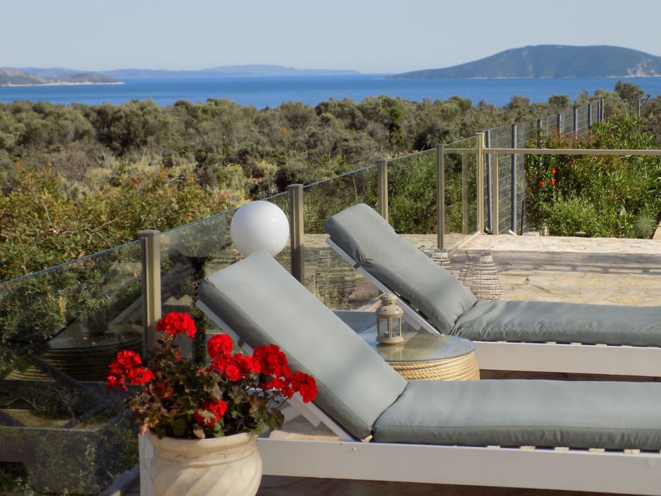"Villa Rodon" mit privatem Pool Vacation rental in Argolis, Greece