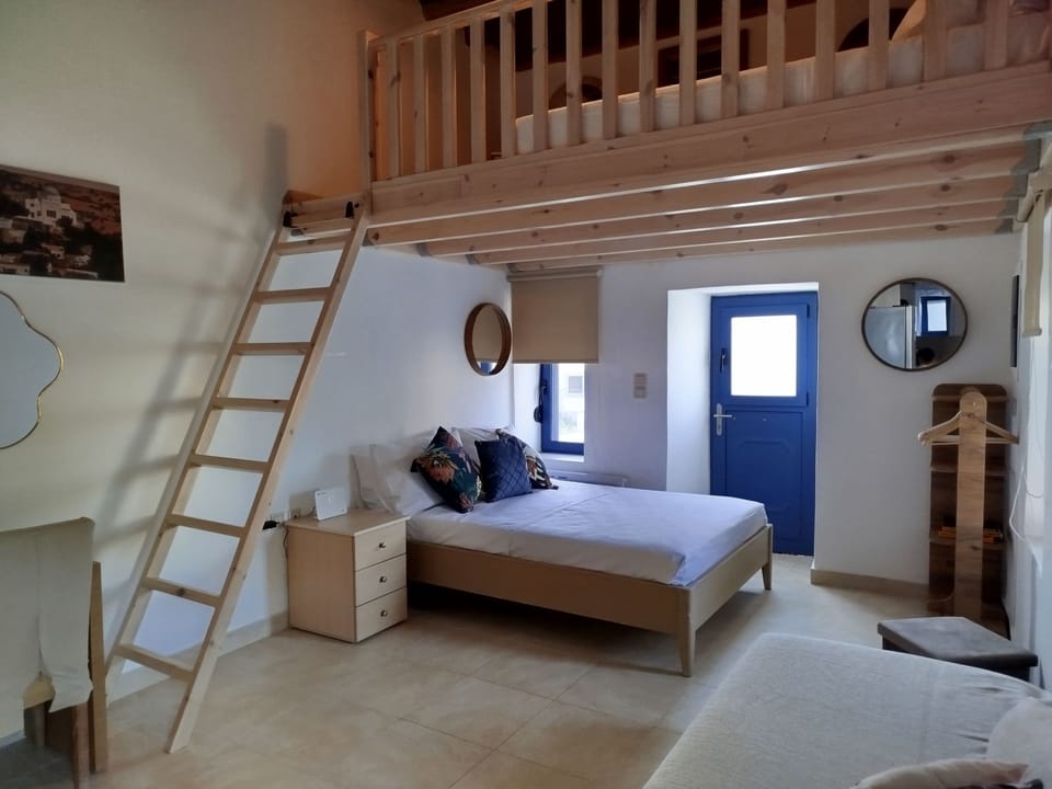 "Großvaters Haus", ein 150 Jahre altes Steinhaus Vacation rental in Kos, Greece