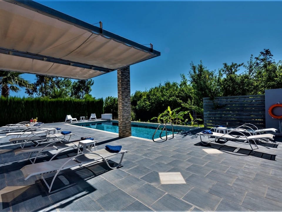 Villa "Xenos" mit Blick auf das Wasser Vacation rental in Kos, Greece