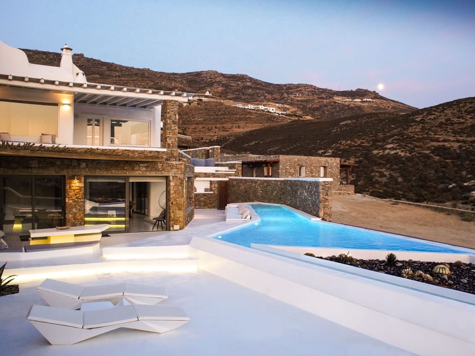 The Beach House Mykonos - privater beheizter Poo Vacation rental in Mykonos, Mikonos 846 00, Greece