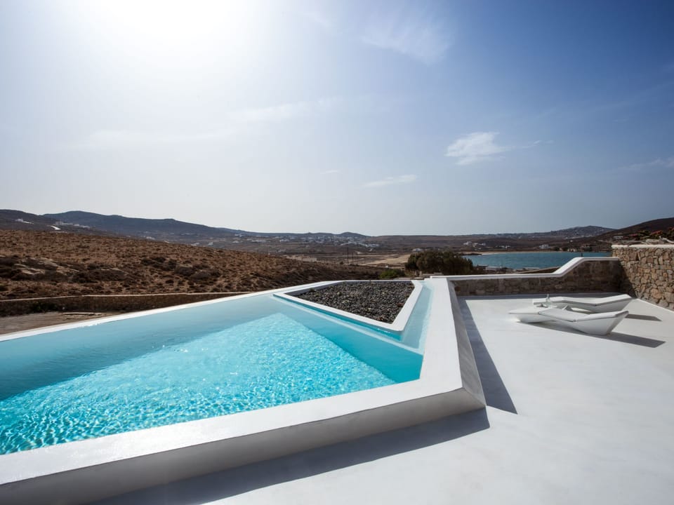 The Beach House Mykonos - privater beheizter Poo Vacation rental in Mykonos, Mikonos 846 00, Greece