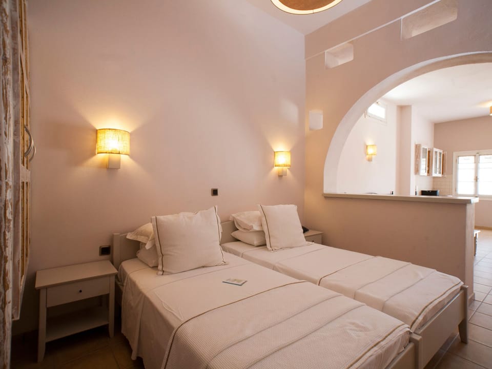 1403991 Apartment in Naxos, Naxos and Lesser Cyclades, Greece