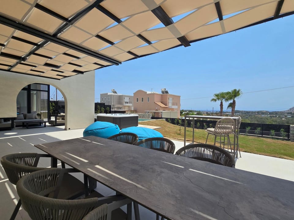 Trapezia Luxus Wohnen - Sapphire Apartment in Kolympia