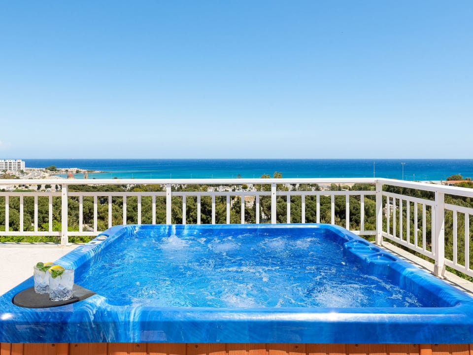 Wunderschöne Wohnung mit Meerblick und Whirlpool Apartment in Rhodes