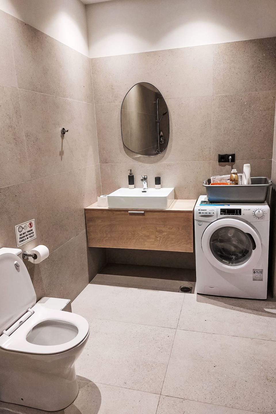Bathroom / Wellness
