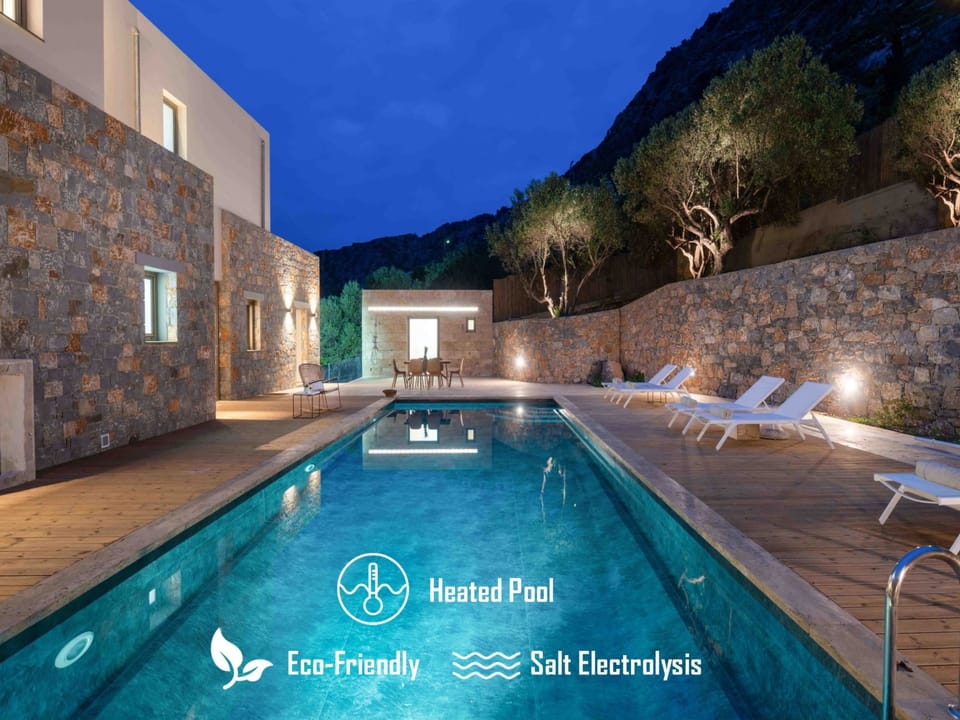 Villa Adagio mit Privatpool in Vrachasi, Kreta Vacation rental in Lasithi