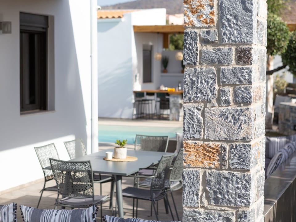 Villa Stavelia mit privatem Pool Vacation rental in Crete