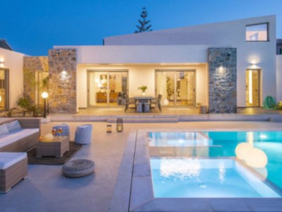 Luxuriös gestaltete Villa mit privatem Pool Vacation rental in Crete Region
