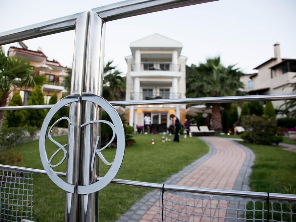 Wohnung in Pallini mit Eigener Terrasse Apartment in Halkidiki