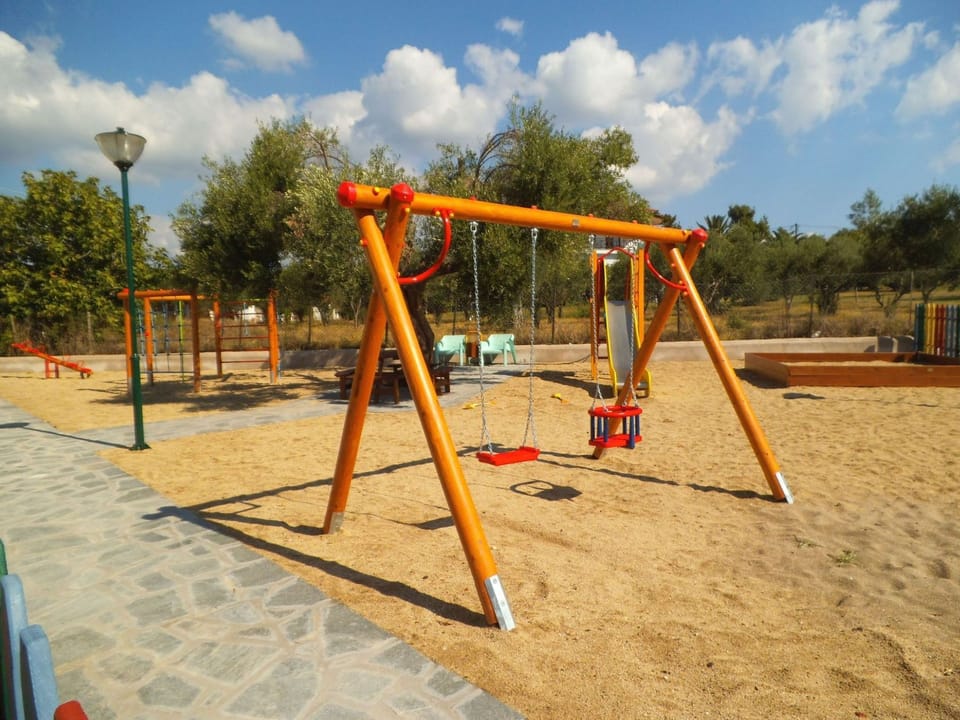 Finikas Garden Nikit Apartment in Halkidiki