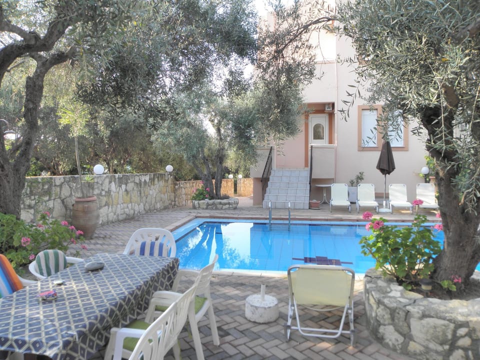 Jasmin Vacation rental in Crete