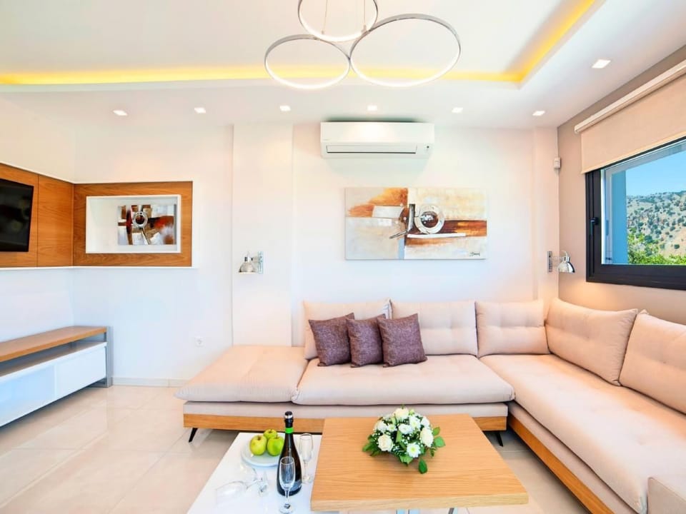 Ferienvilla "Perla Bianca" mit beheiztem Pool Vacation rental in Crete
