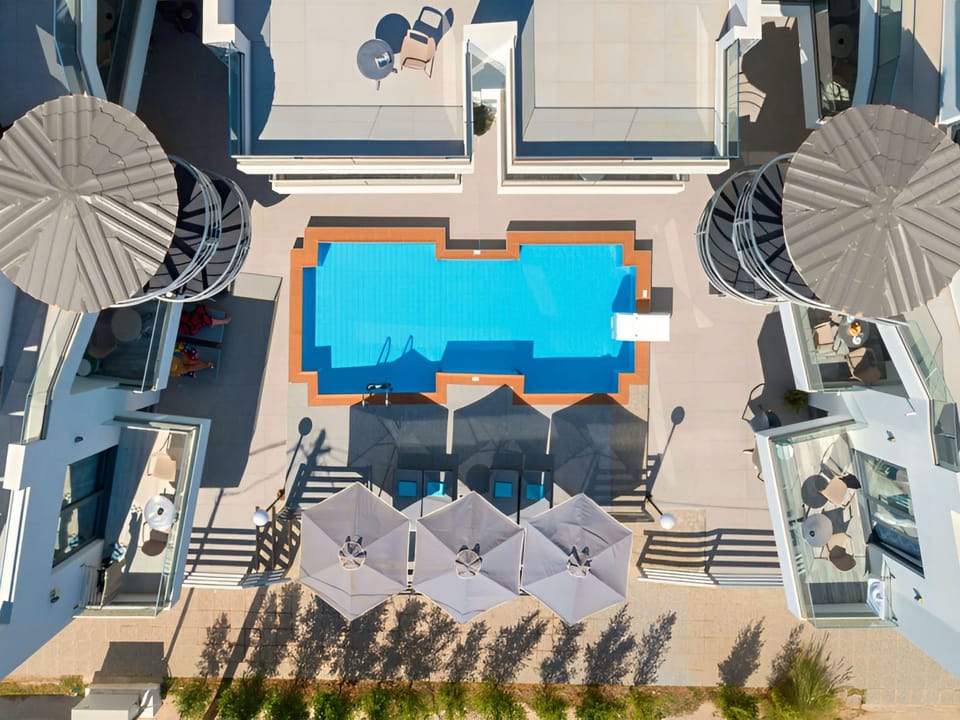 Pnoe Beachside Studio Apartment in Crete