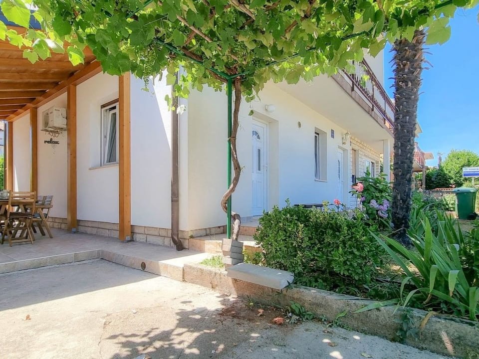 Bosko - Wohnung 250m vom Meer entfernt für 4 Personen Apartment in Istria County