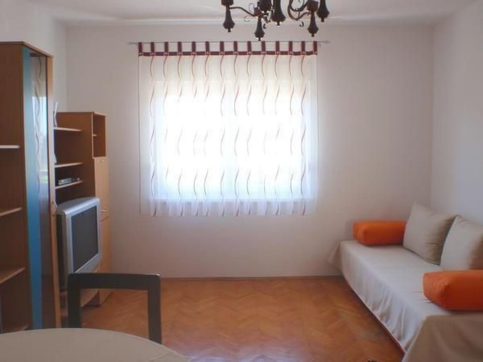 Klimatisierte Lino-Wohnung mit Balkon Apartment in Istria County